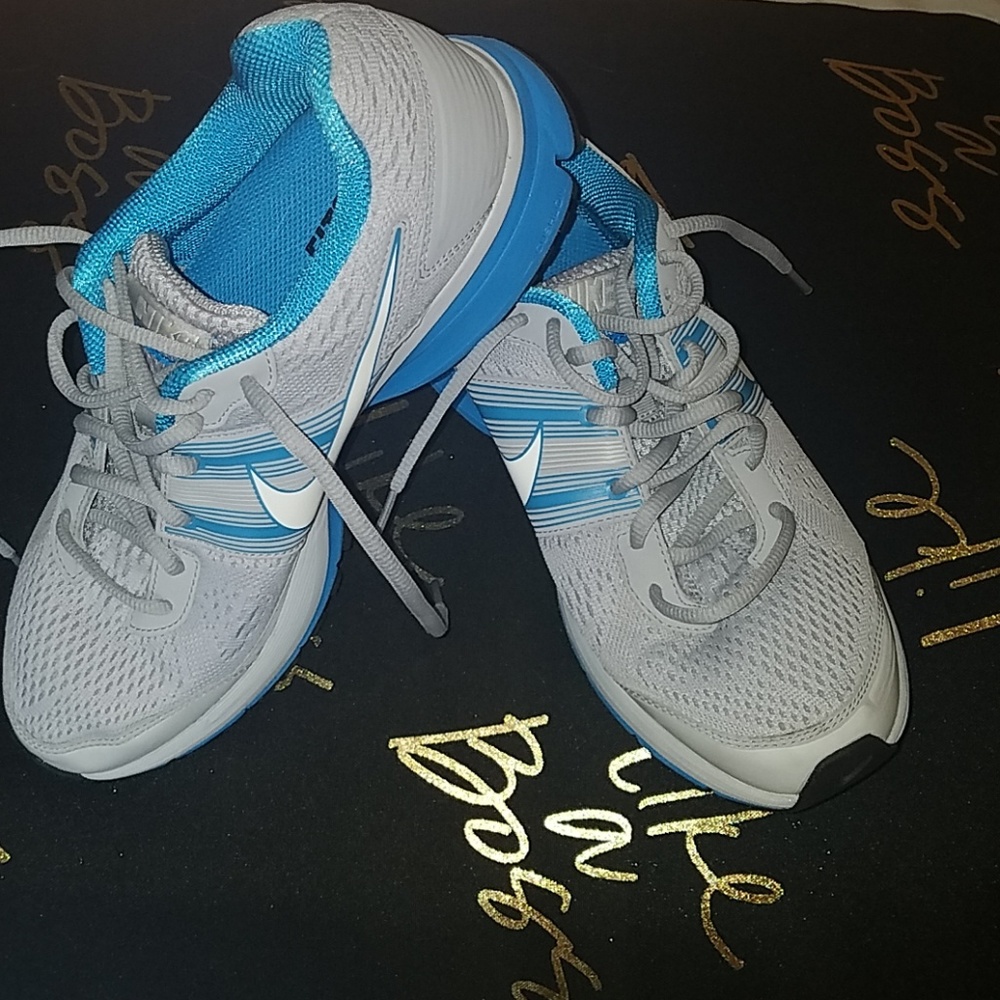 *NWOT* Nike Zoom Pegasus 29 FitSole2 womans 9